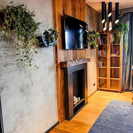 Apartamento Lake Park Apartament With Free Parking Airport Netflix Varsovia Exterior foto