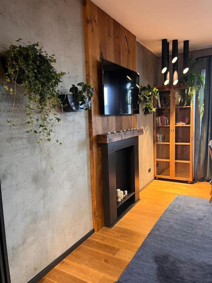 Apartamento Lake Park Apartament With Free Parking Airport Netflix Varsovia Exterior foto