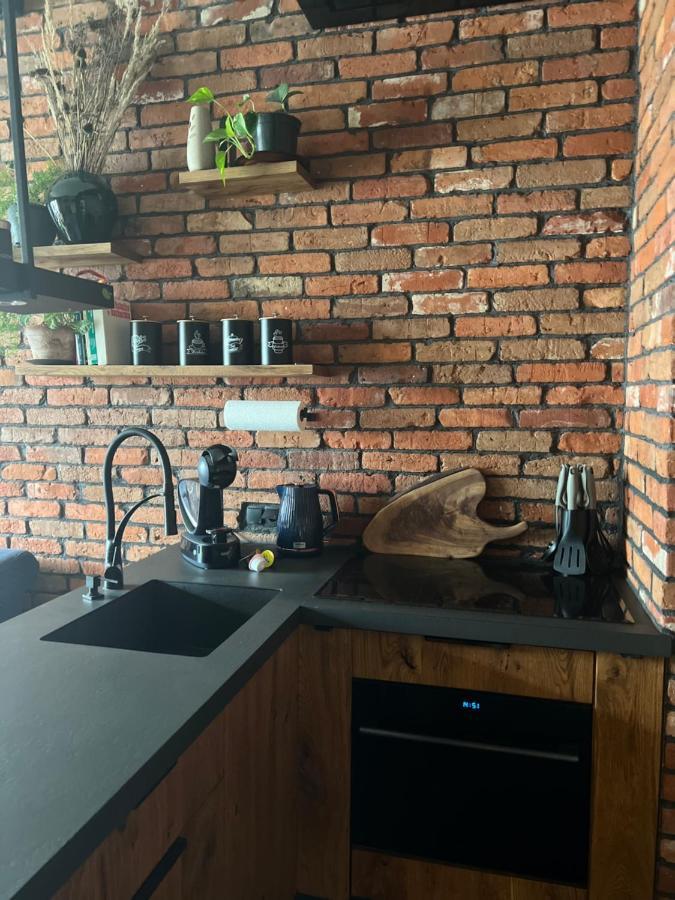 Apartamento Lake Park Apartament With Free Parking Airport Netflix Varsovia Exterior foto