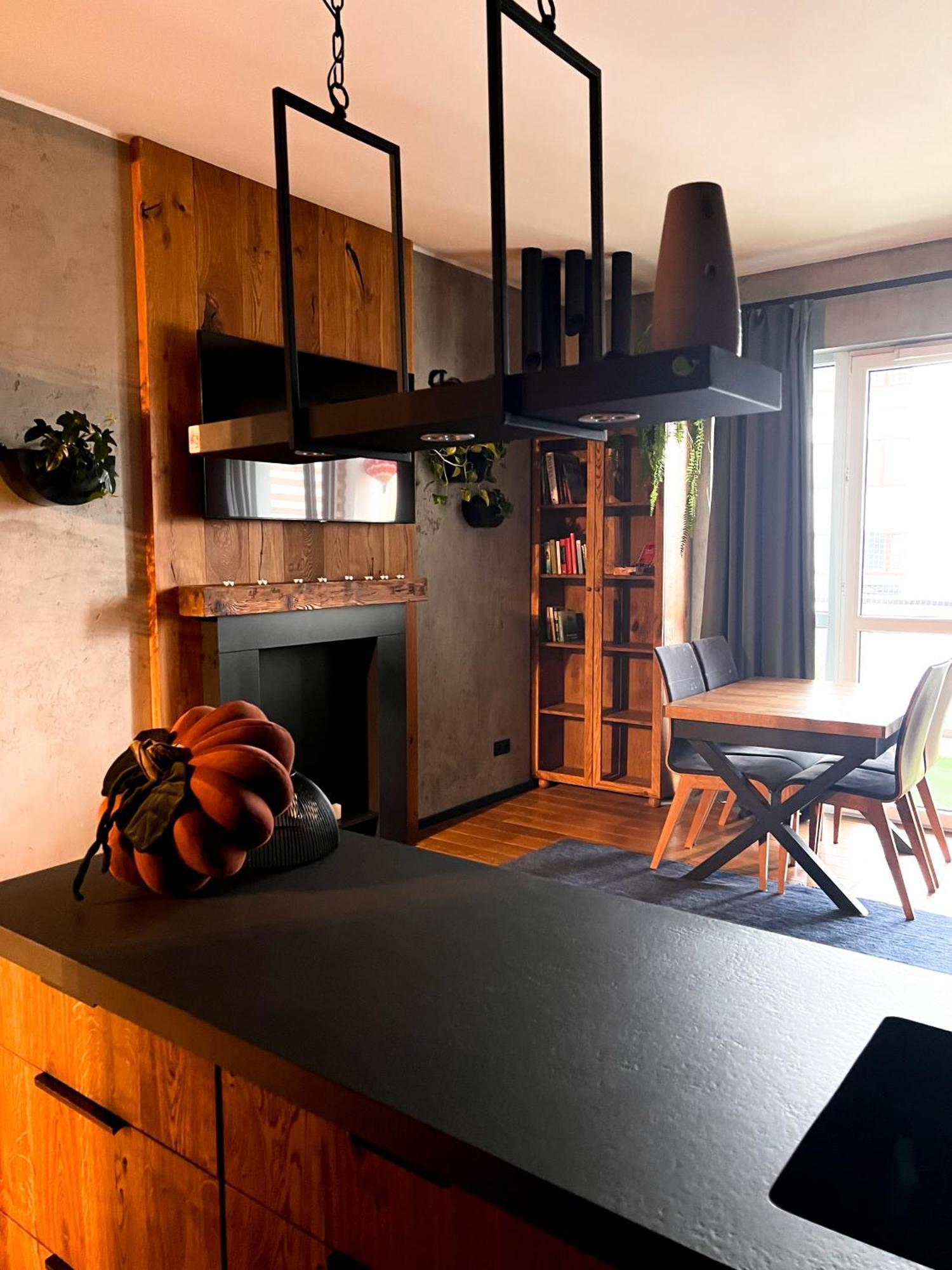 Apartamento Lake Park Apartament With Free Parking Airport Netflix Varsovia Exterior foto